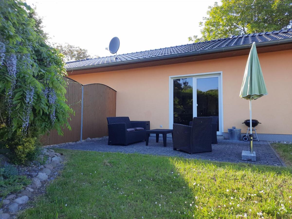 Ferienhaus Am Anger Gustow  Exterior photo