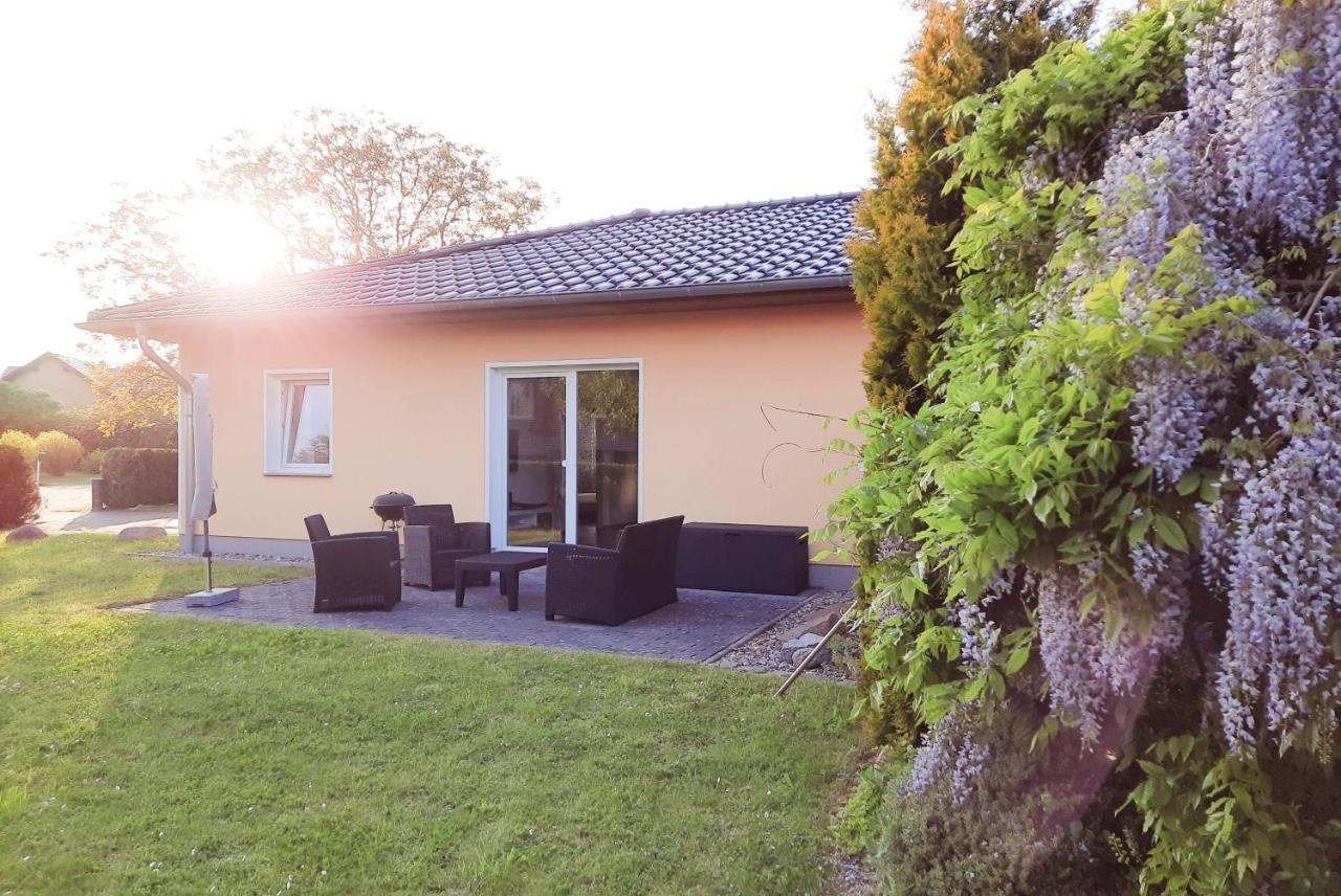 Ferienhaus Am Anger Gustow  Exterior photo